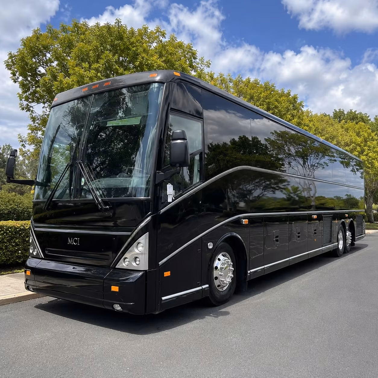 how trip distance and duration affect your overland park charter bus rental rate